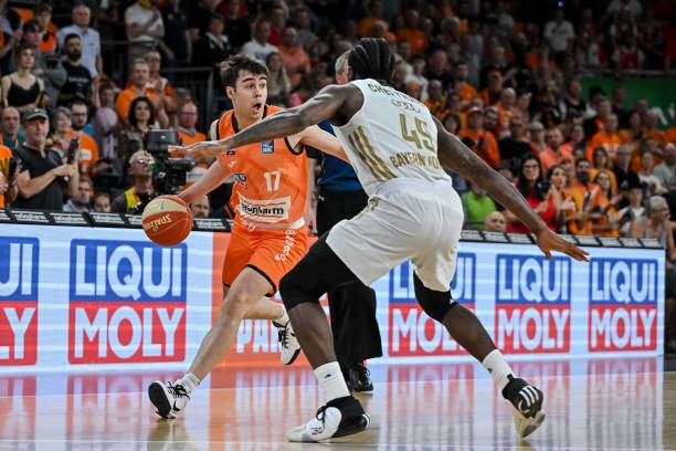 度和侵略性 度和侵略性