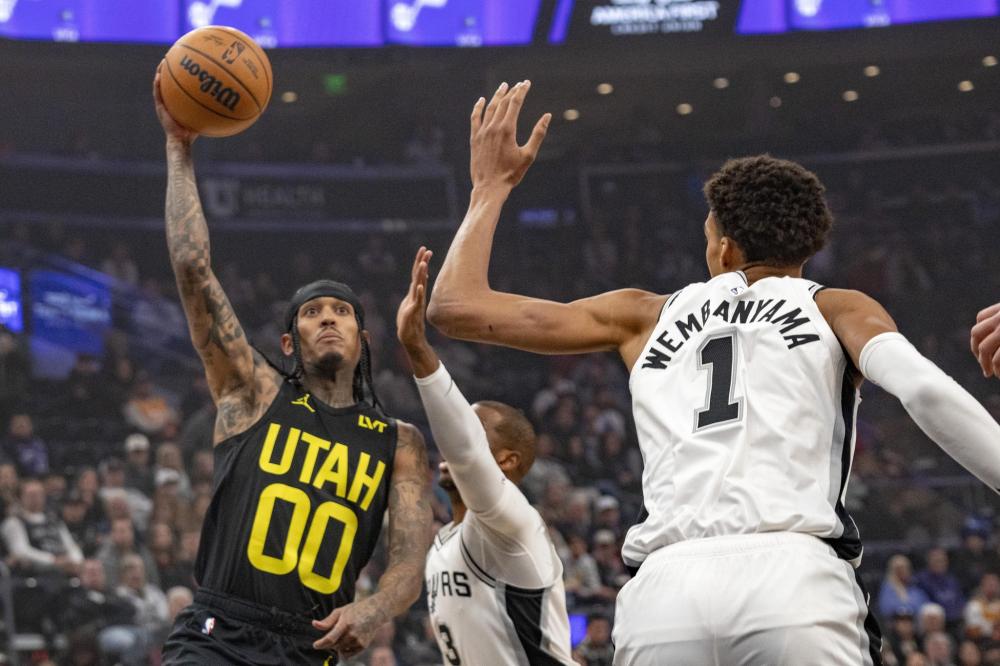 球防守的重 球防守的重