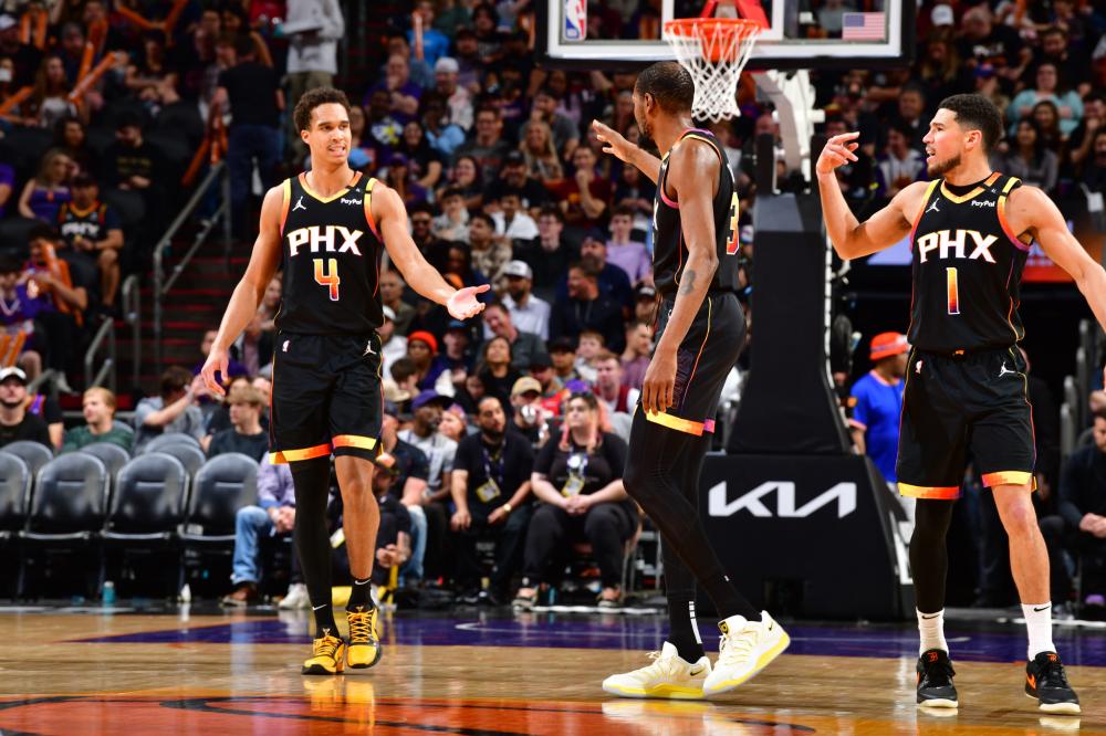 更是众多优 更是众多优