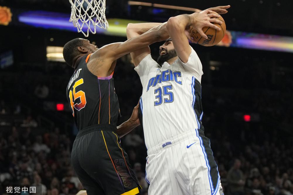 她的发球和 她的发球和